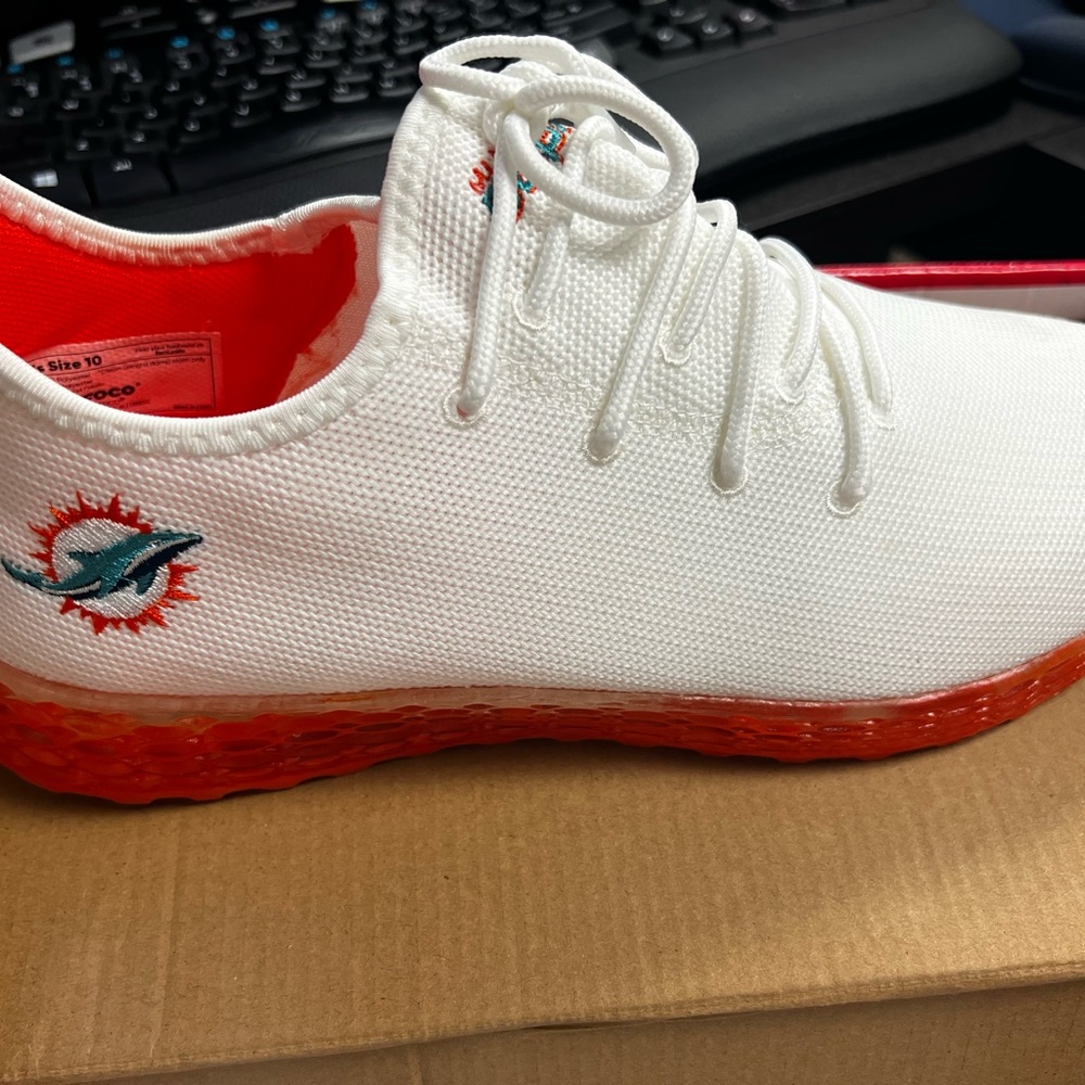 FOCO Miami Dolphin team sneaker size 10.